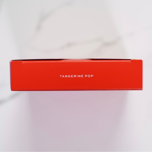 JACLYN COSMETICS Heat Pop Matte Powder Blush (100% New & Authentic) - Picture 2 of 3